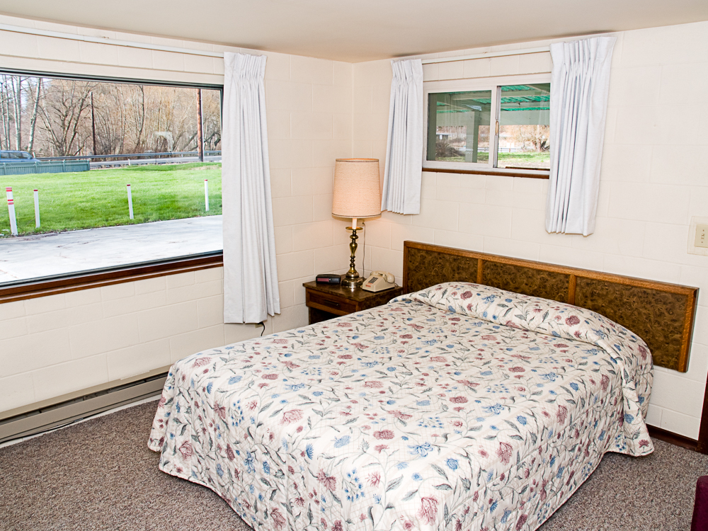 Rooms Lake Campbell Lodging Anacortes, Washington